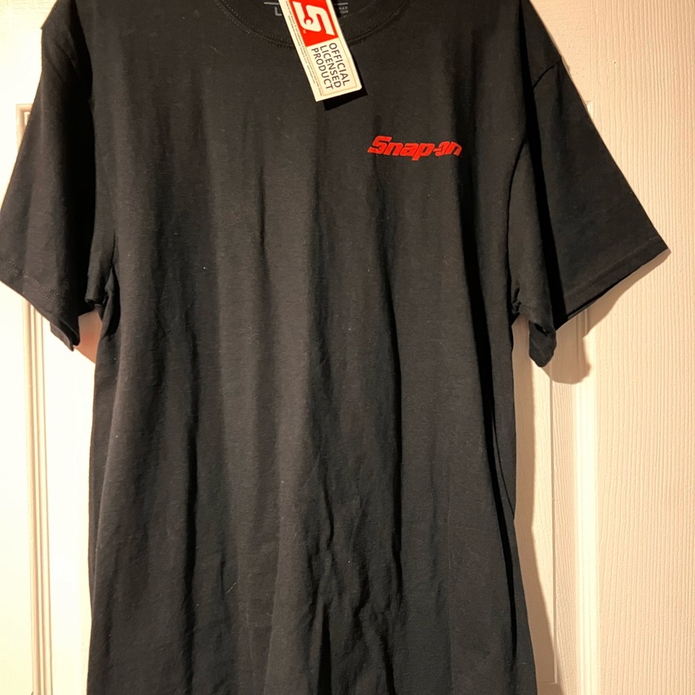 Snap Black Short Sleeve Tees